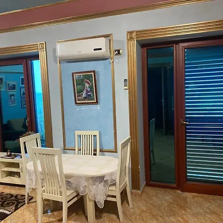 Kruja Apartment 아파트
